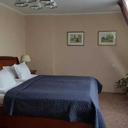 Hotel Melturi *
